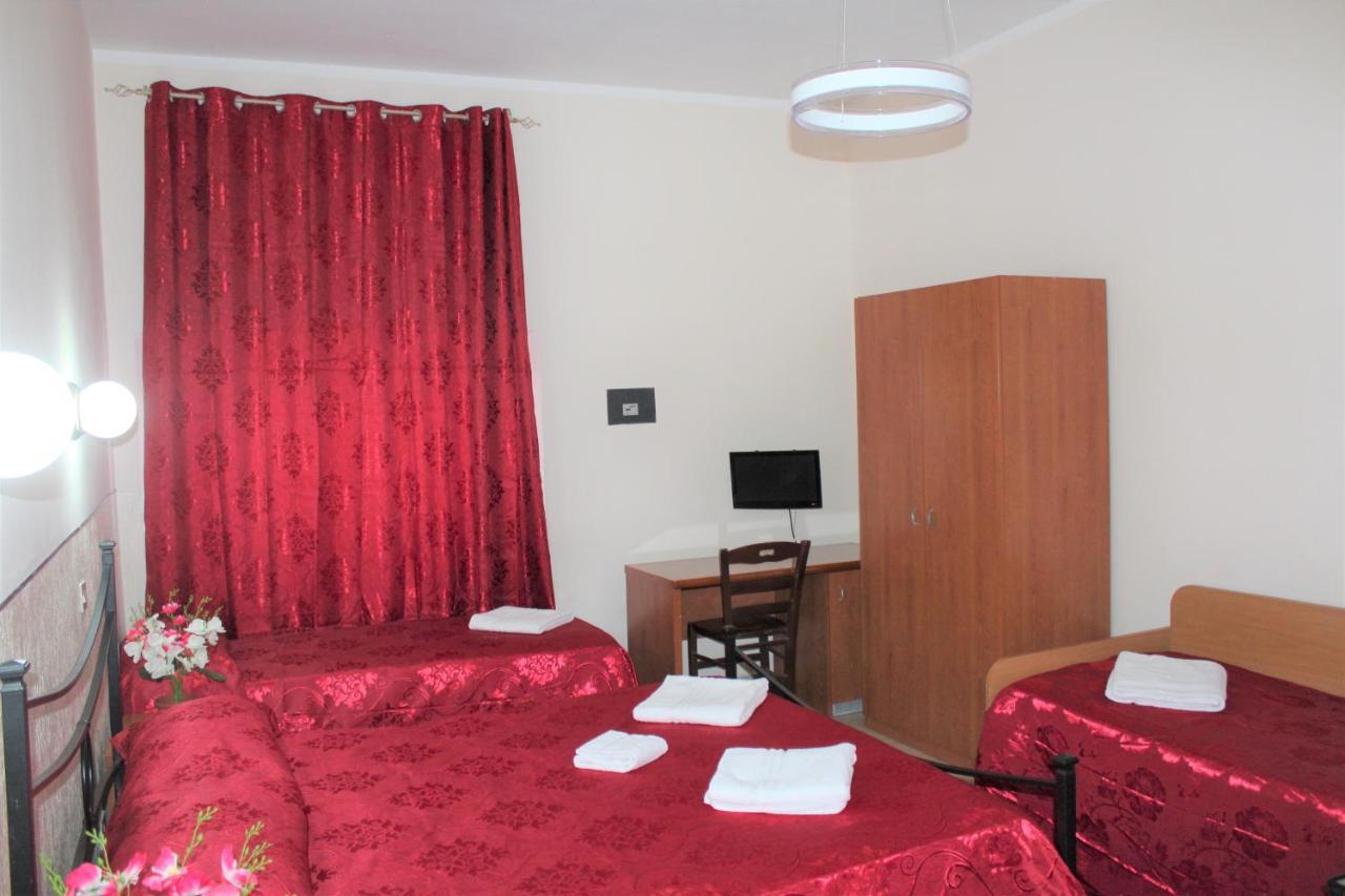 רומא Hotel Eurorooms מראה חיצוני תמונה