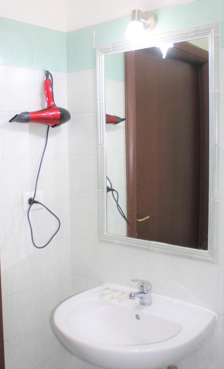 רומא Hotel Eurorooms מראה חיצוני תמונה