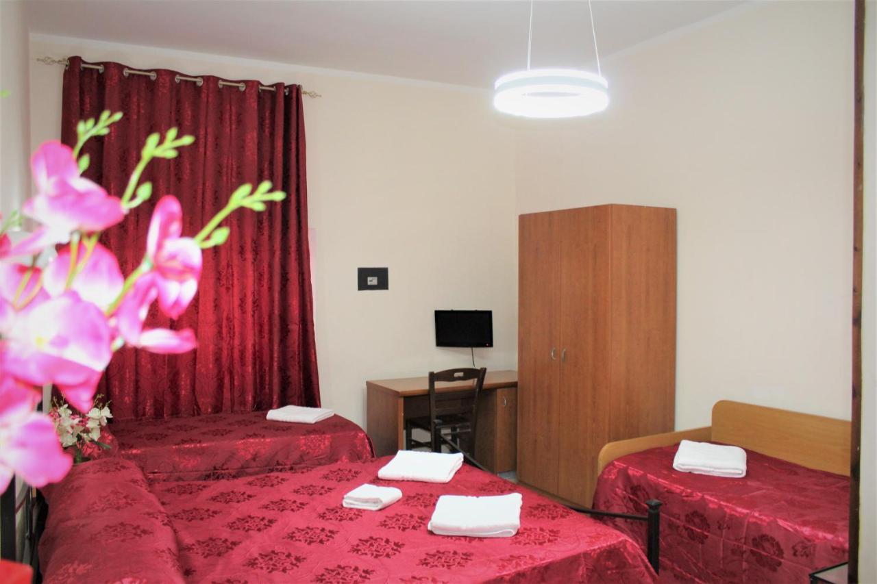 רומא Hotel Eurorooms מראה חיצוני תמונה